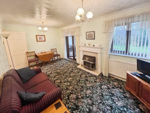 Lounge- click for photo gallery